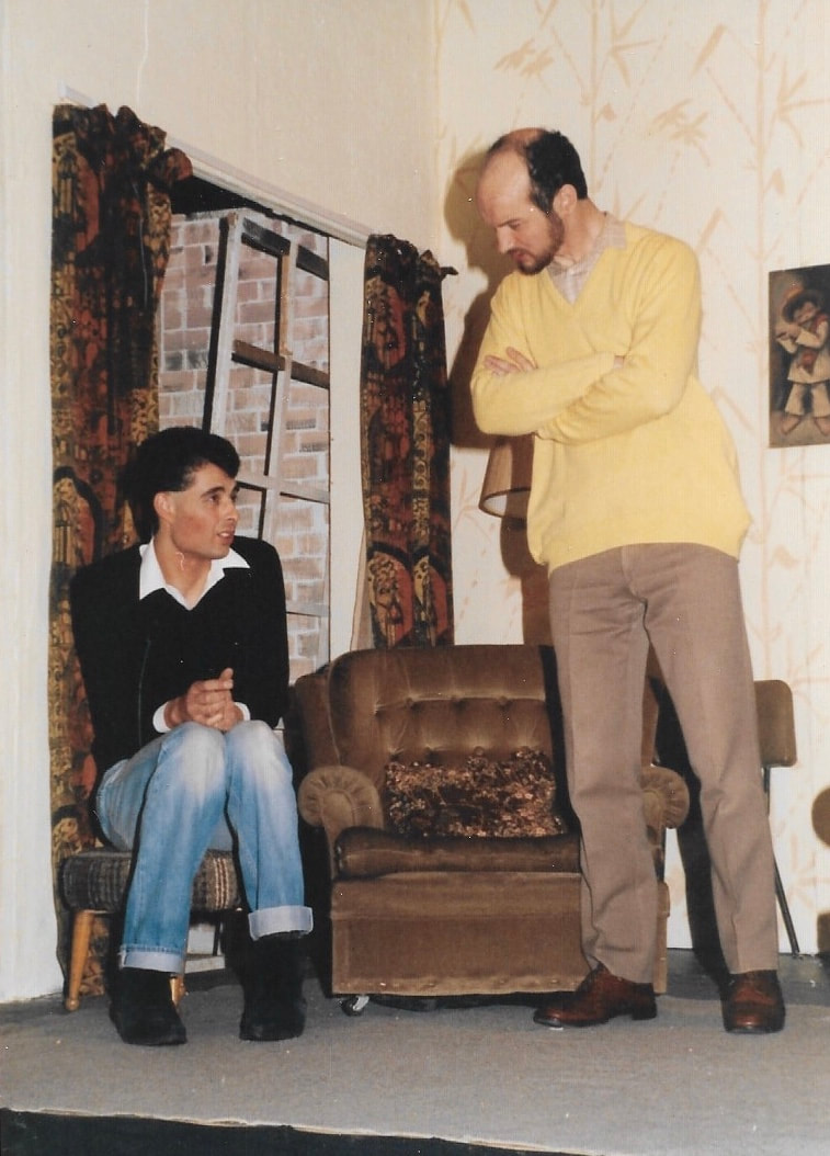 Semi Detached, High Tor Players 1992, picture 10