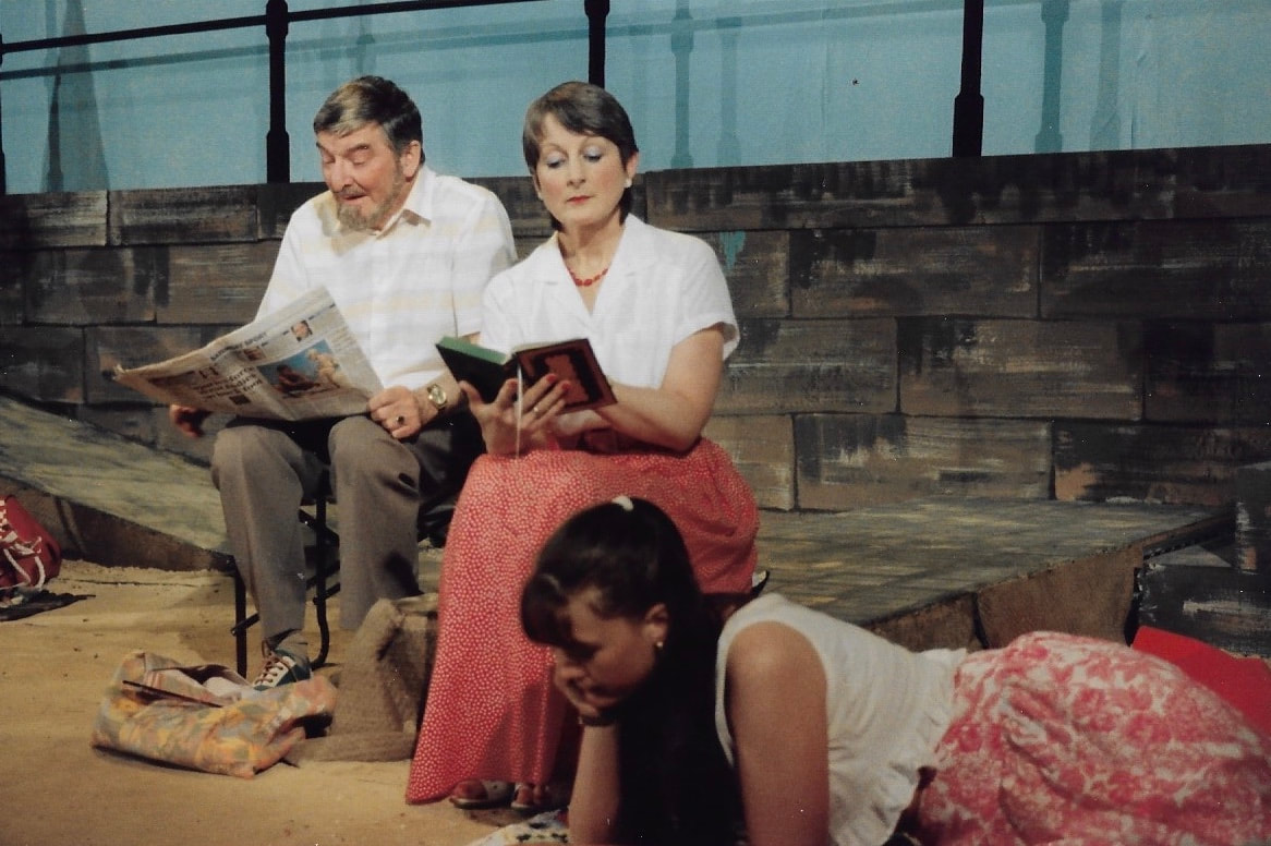 Beside The Sea, High Tor Players 1994, picture 7