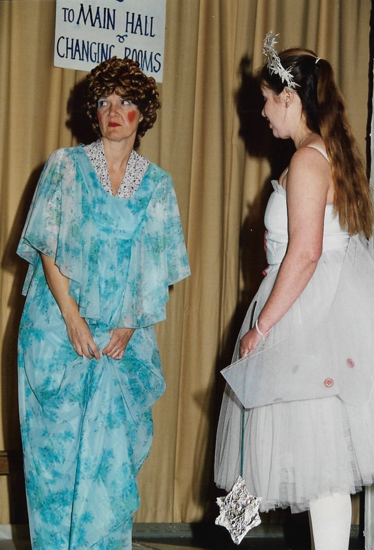 Out Of Focus, High Tor Players 1996, picture 14