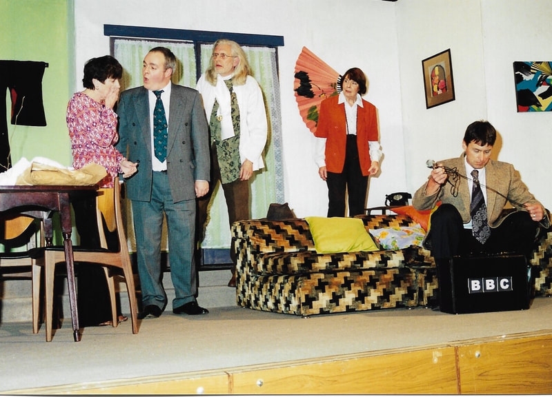 The Taxpayer's Waltz, High Tor Players 2000, picture 7