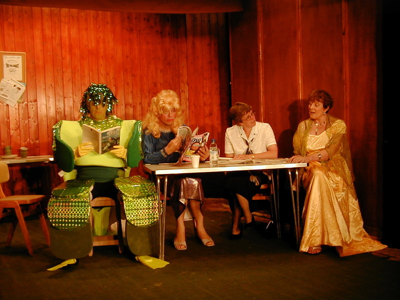 On Location / Red Spy At Night, High Tor Players 2004, picture 20