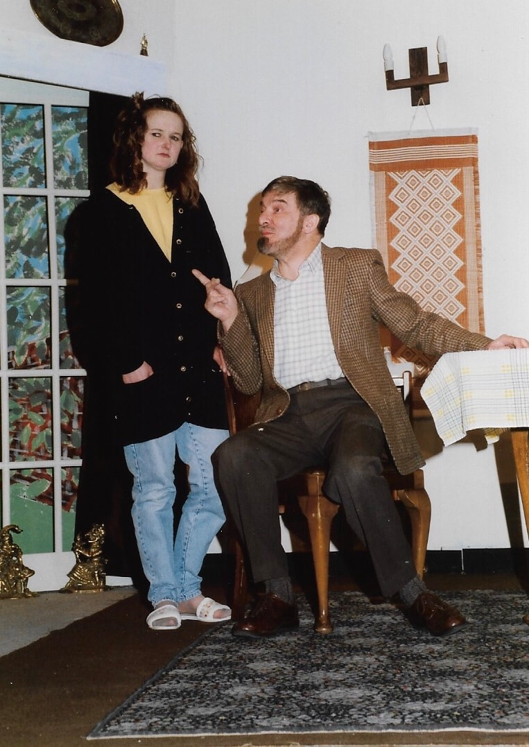 Table Manners, High Tor Players 1993, picture 9