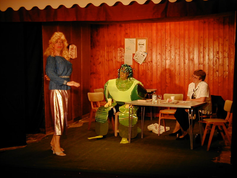 On Location / Red Spy At Night, High Tor Players 2004, picture 17