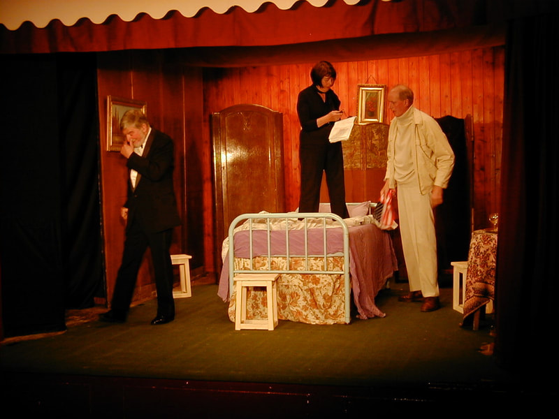 On Location / Red Spy At Night, High Tor Players 2004, picture 23