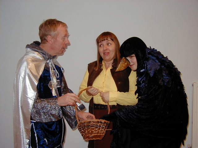 The Thwarting Of Baron Bolligrew, High Tor Players 2004, picture 8