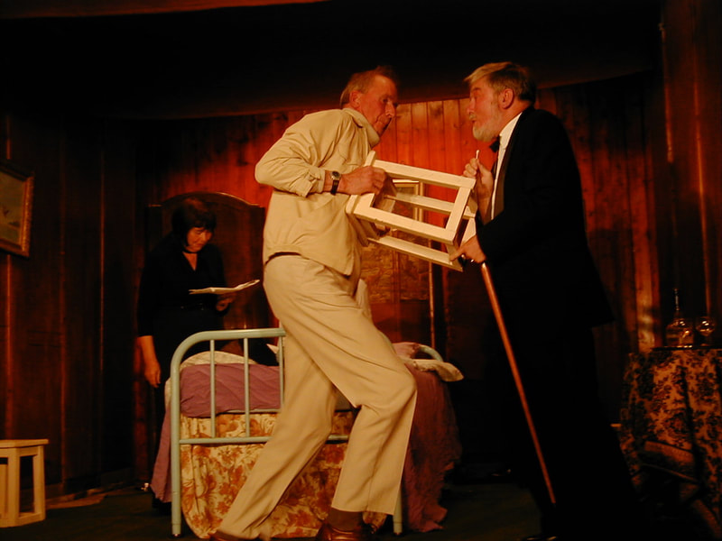 On Location / Red Spy At Night, High Tor Players 2004, picture 34