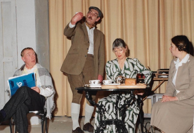 The Bright and Bold Design, High Tor Players 1997, picture 15