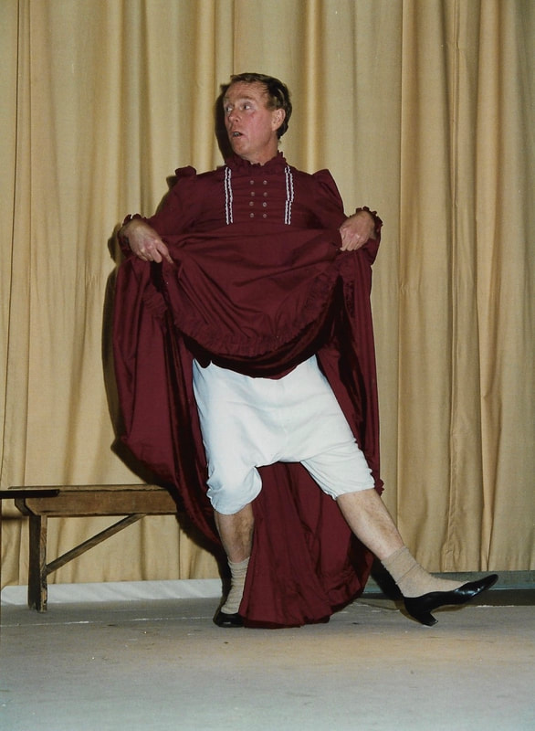 Out Of Focus, High Tor Players 1996, picture 13