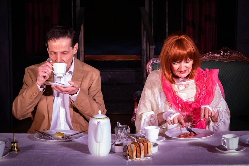 Hay Fever, High Tor Players 2023, picture 40