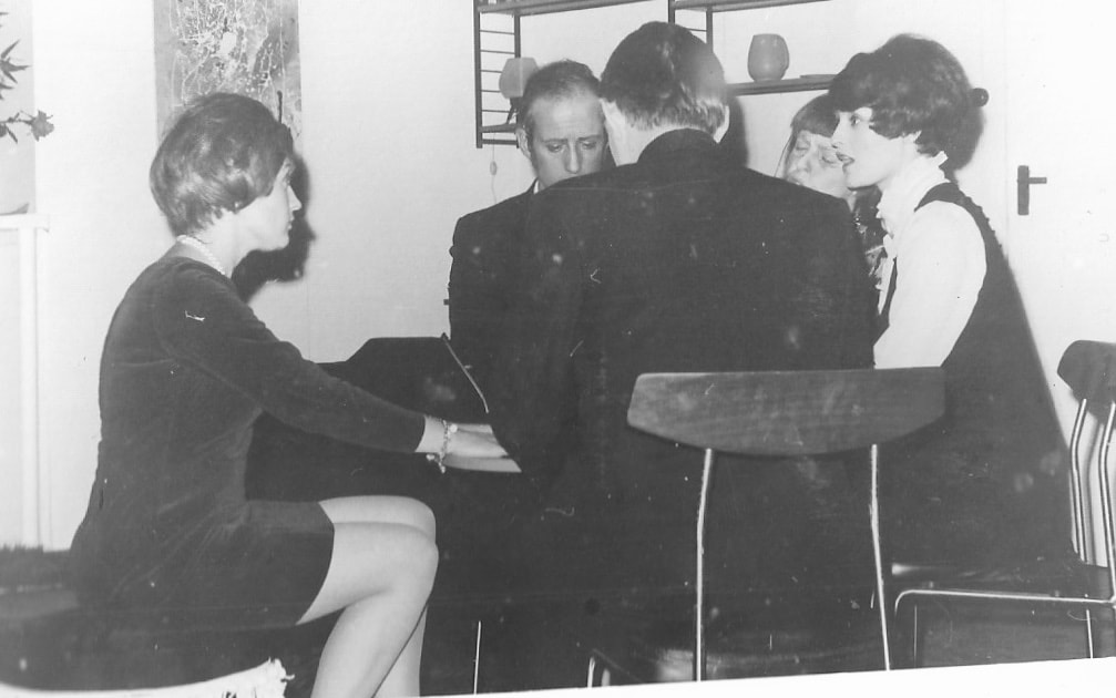Blithe Spirit, High Tor Players 1970, picture 21