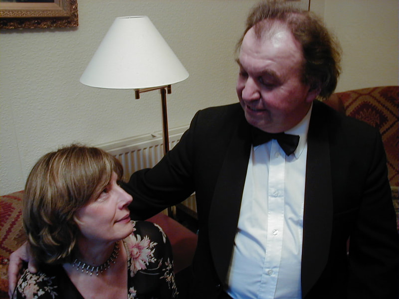 Blithe Spirit, High Tor Players 2005, picture 6
